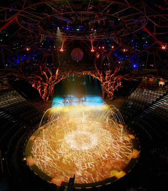 水中升降旋转舞台的介绍